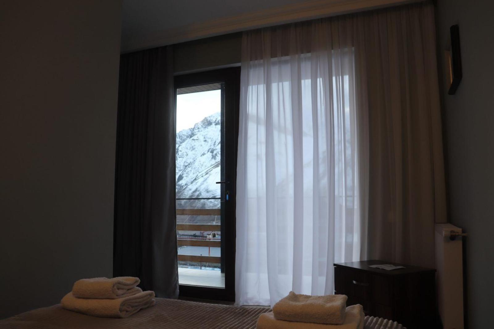 Guesthouse Relax In Kazbegi מראה חיצוני תמונה