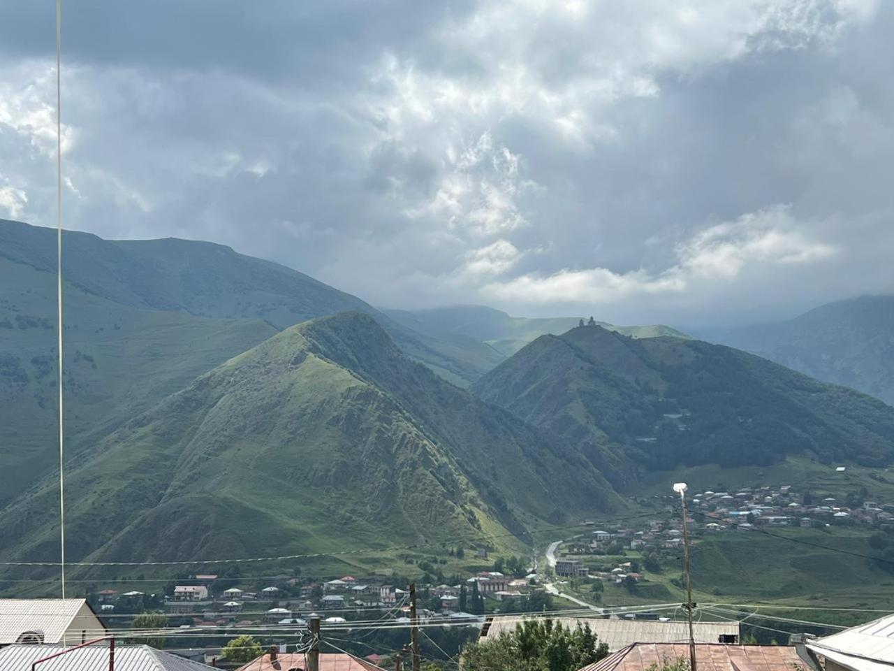 Guesthouse Relax In Kazbegi מראה חיצוני תמונה