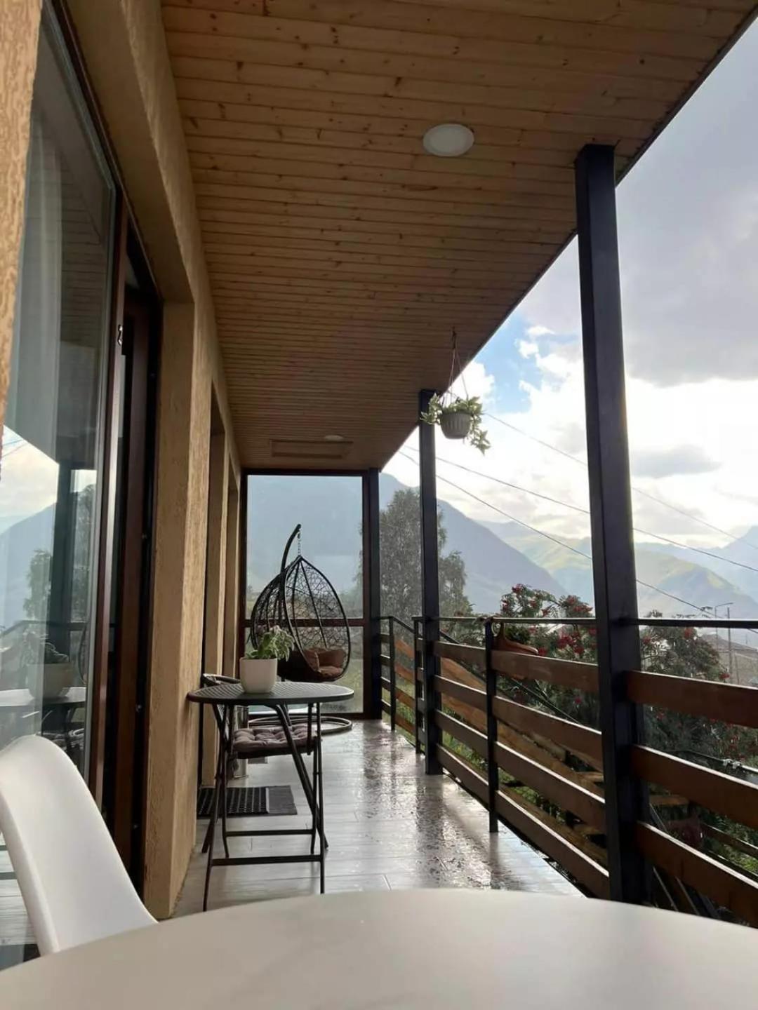 Guesthouse Relax In Kazbegi מראה חיצוני תמונה