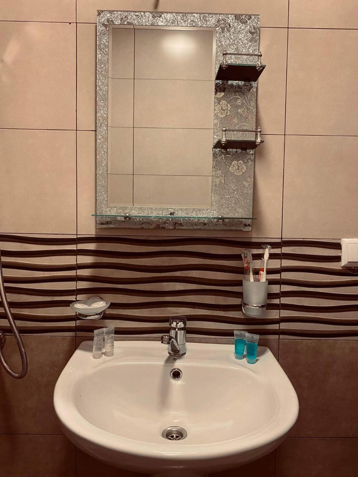 Guesthouse Relax In Kazbegi מראה חיצוני תמונה