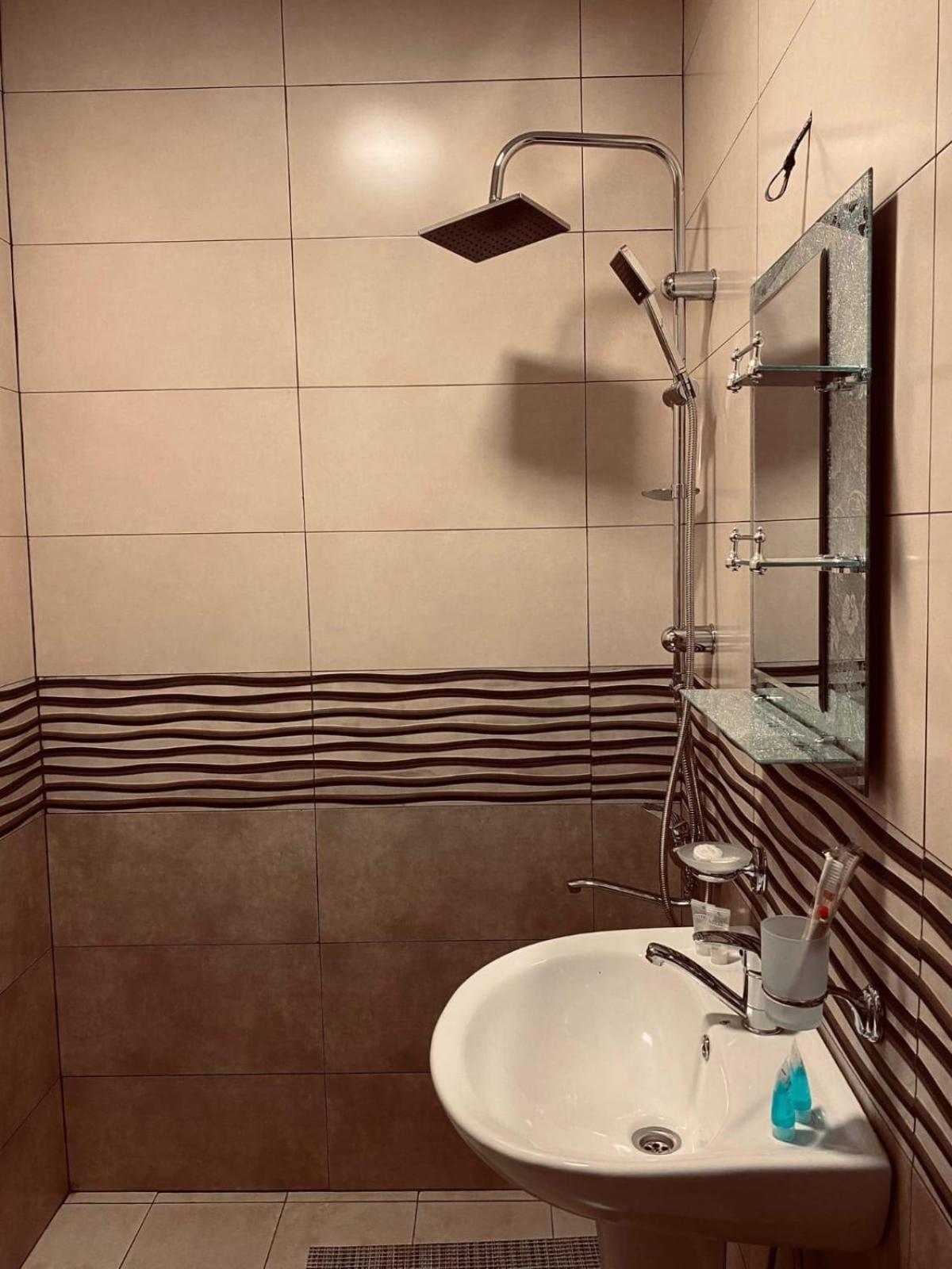 Guesthouse Relax In Kazbegi מראה חיצוני תמונה